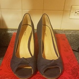 Nine west wedge blue heels